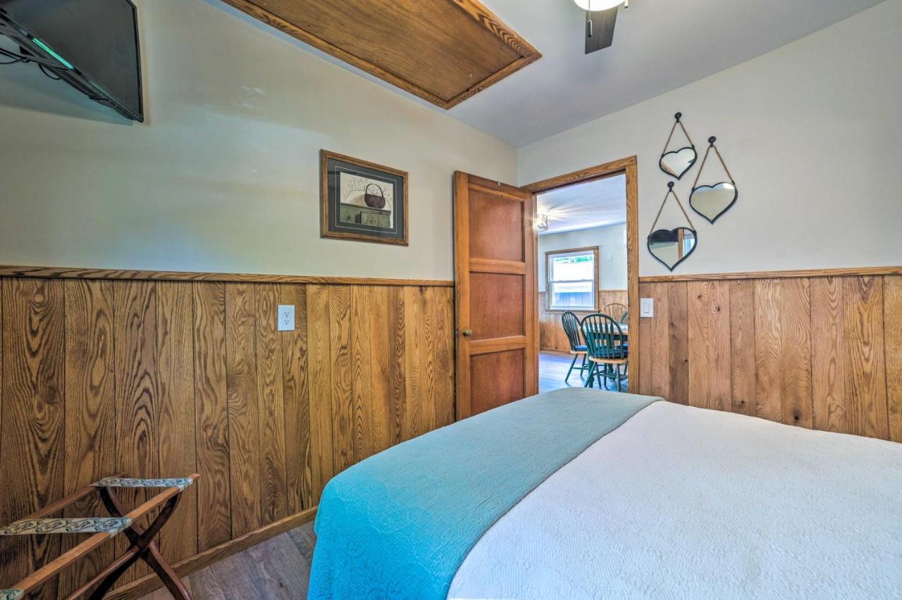 East Tawas Lakefront Getaway With Kayaks And Deck מראה חיצוני תמונה